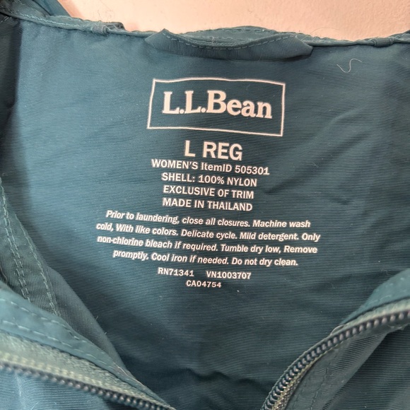 LL Bean Mountain Classic Anorak Women's Size L Hood Color Block Jacket Nylon - Picture 3 of 12